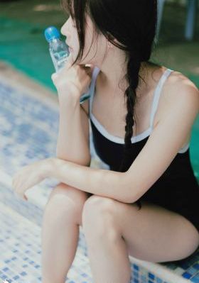 大尺度欧美mv播放_剧情片在线手机播放