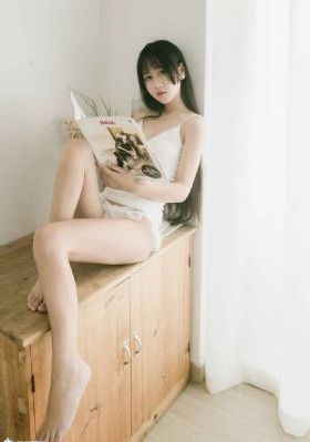 欧美激惰色罔_十万网红美女美酱