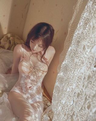 国产制服地20页_4K日韩免费观看